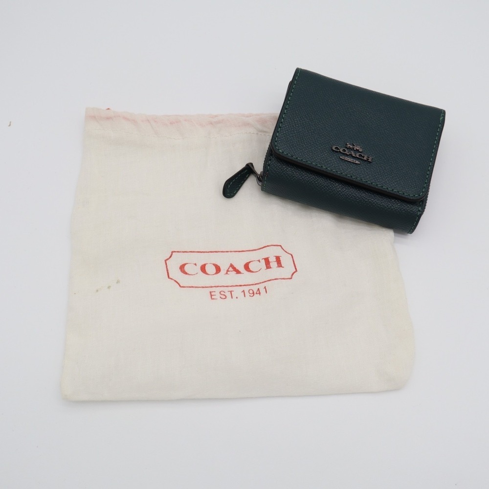Coach Small Tri-fold Wallet Womens Forest Green Pebbled Leather Zip Coin Pocket